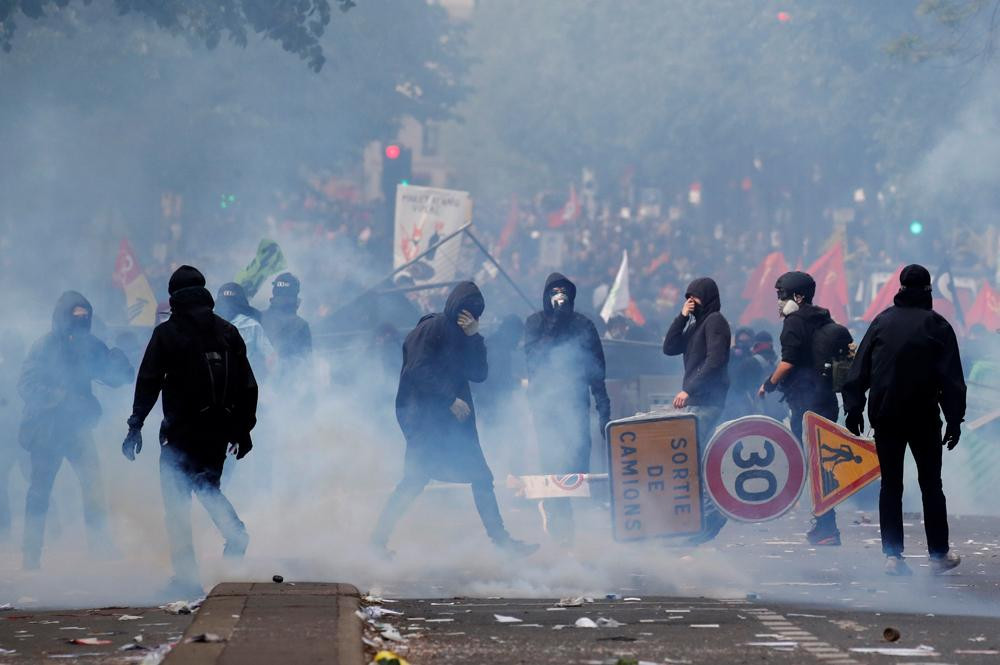 Día del Trabajador - Incidentes y represión en París (Reuters)