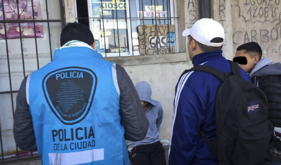 Crimen de anciana en Barracas detienen a dos personas bajo sospecha, agencia NA