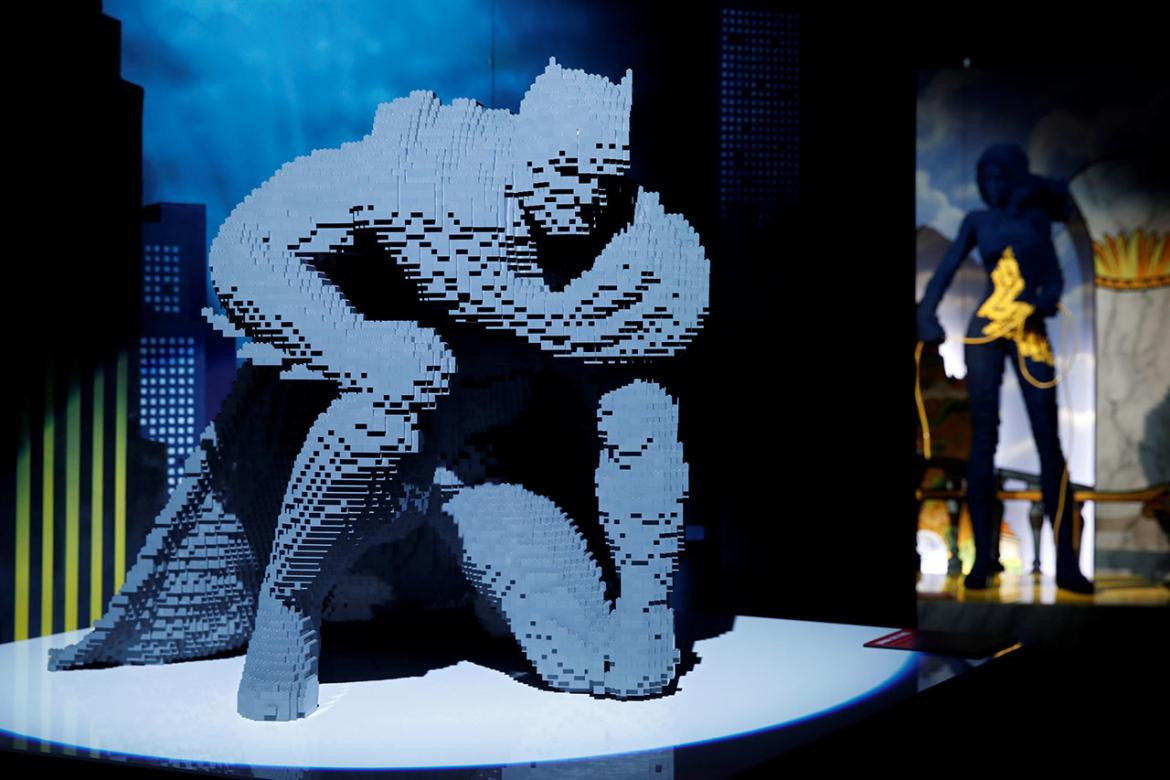 Exposición de superhéroes de Lego en París