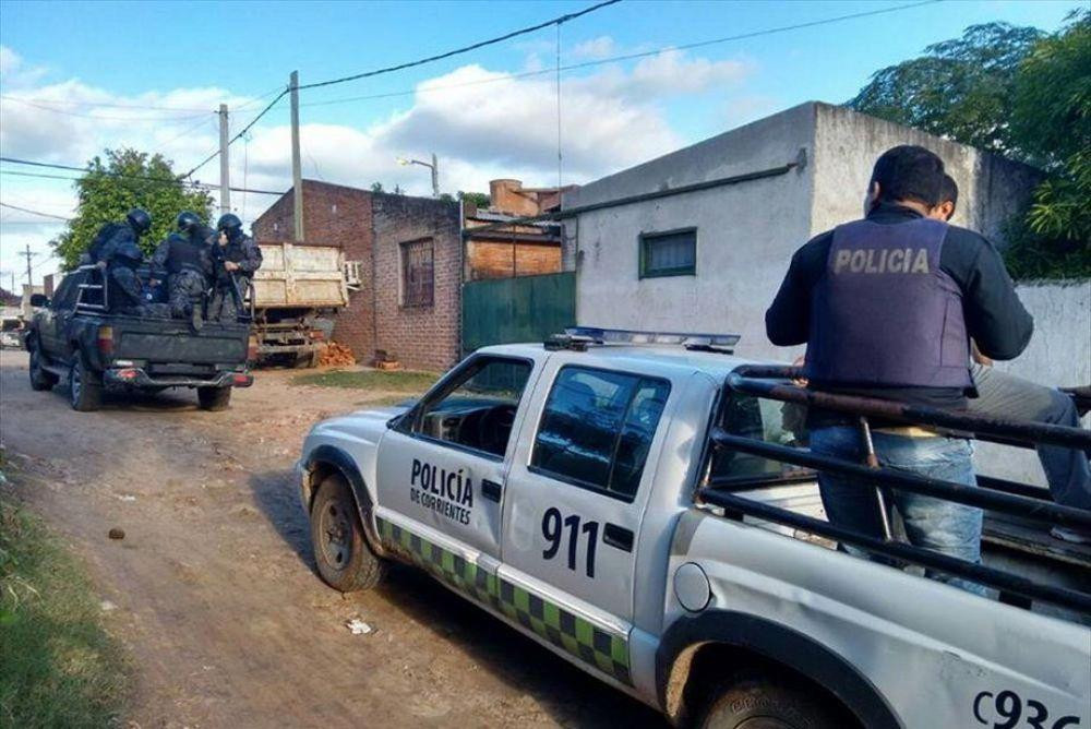 Operativo policial en Corrientes - Ataque a policía