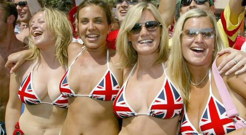 Chicas hot que alientan a Inglaterra - Mundial Rusia 2018