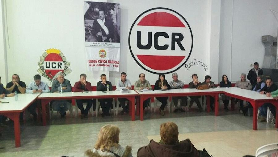 UCR - Política