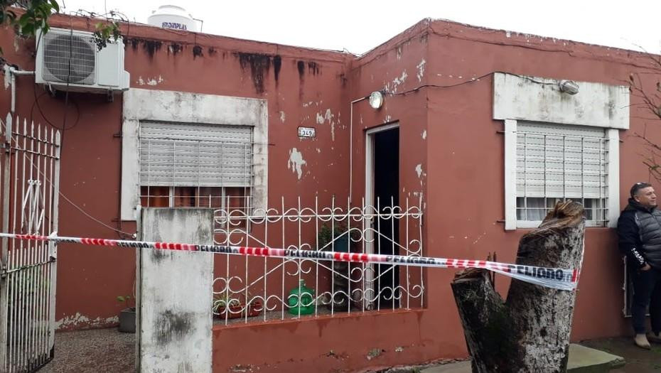 Policiales - mató al padrastro y madre