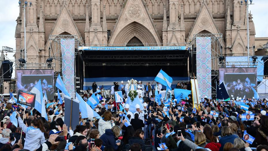 Marcha anti-aborto - Iglesia