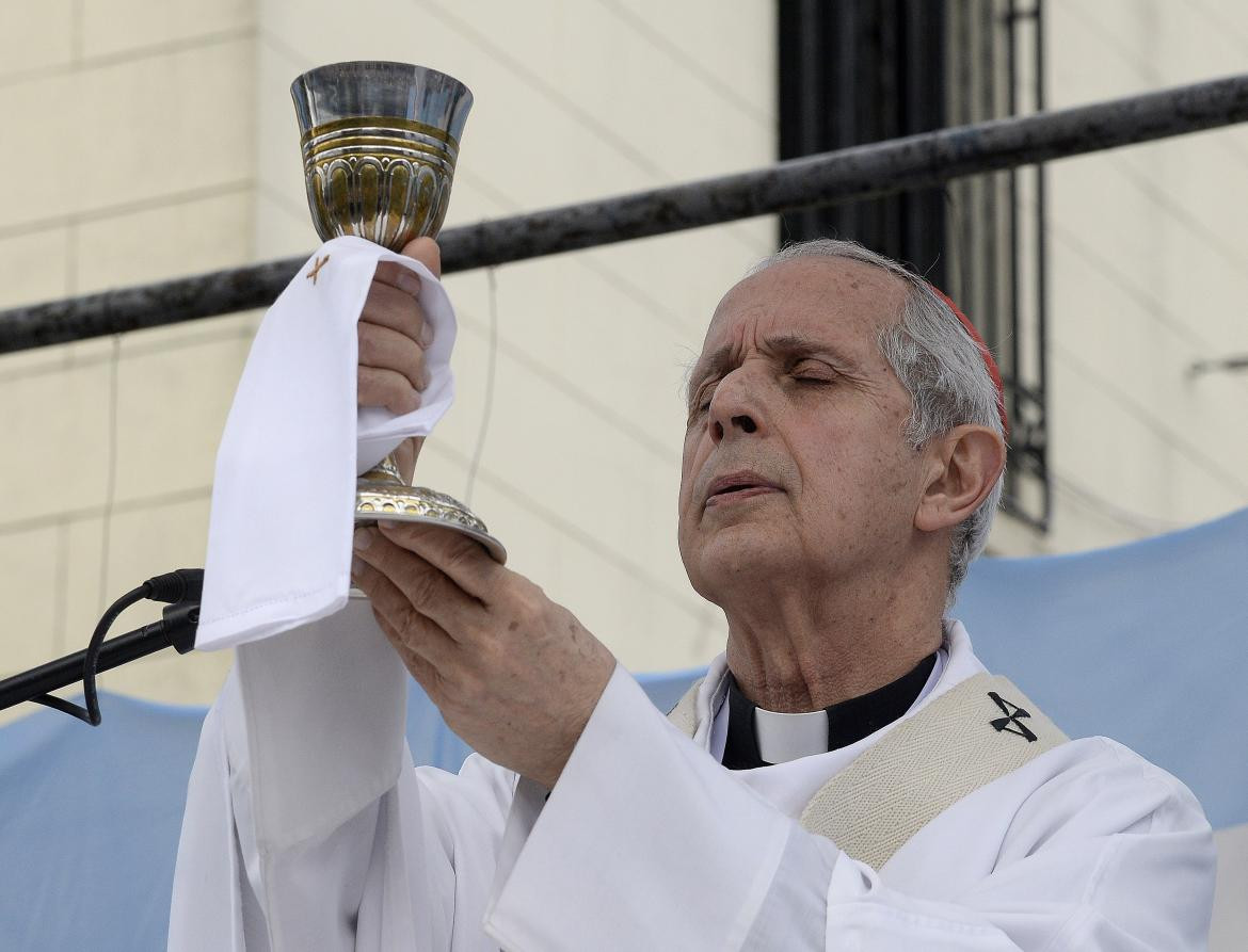 Iglesia, Mario Poli en San Cayetano, NA