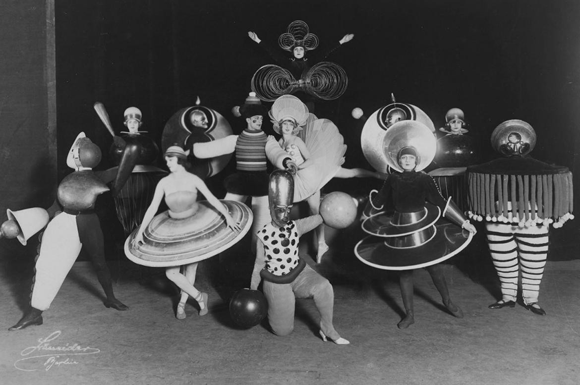 Oskar Schlemmer celebrado por Google Doodle en el aniversario de su nacimiento