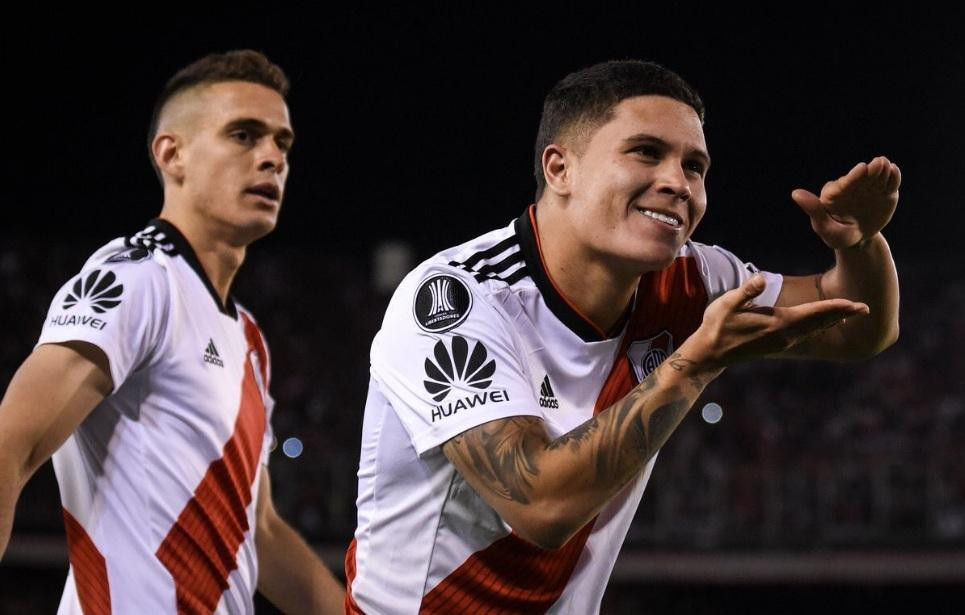 Festejo de Juan Fernando Quintero en Copa Libertadores - River