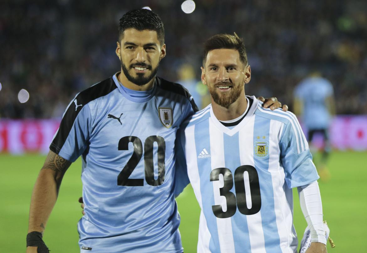 Luis Suárez y Lionel Messi por Mundial 2030 (NA)