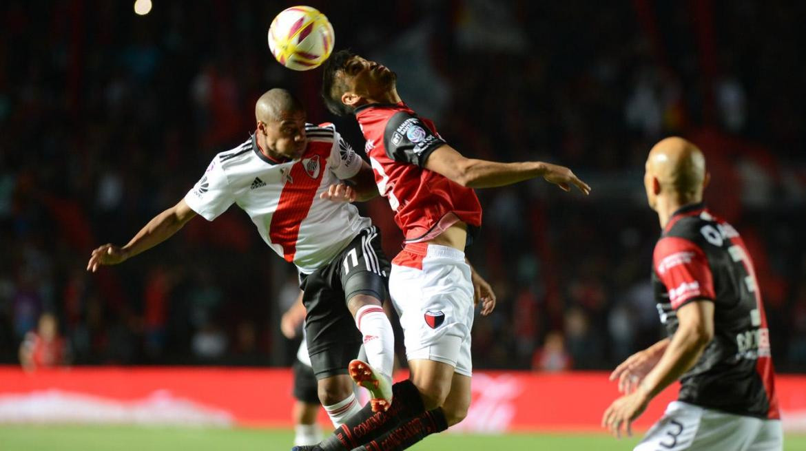 Superliga Colón vs. River (@CARPoficial)	