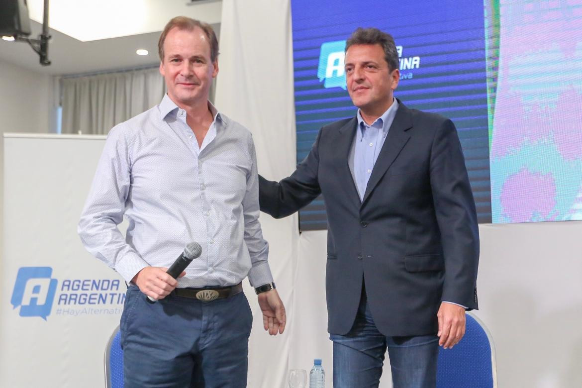 Sergio Massa junto a Gustavo Bordet en Entre Ríos, Prensa Frente Renovador