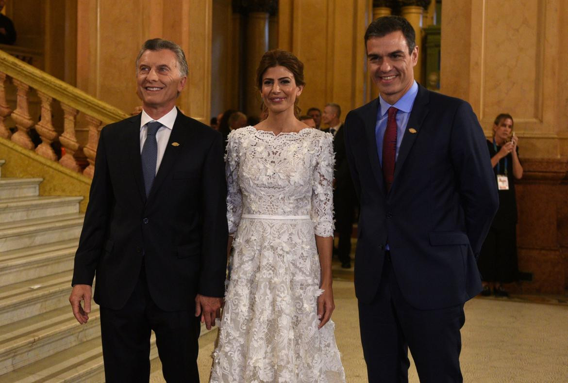 Gala Teatro Colón por Cumbre G20 - Macri, Juliana Awada, Pedro Sánchez (Foto Reuters)