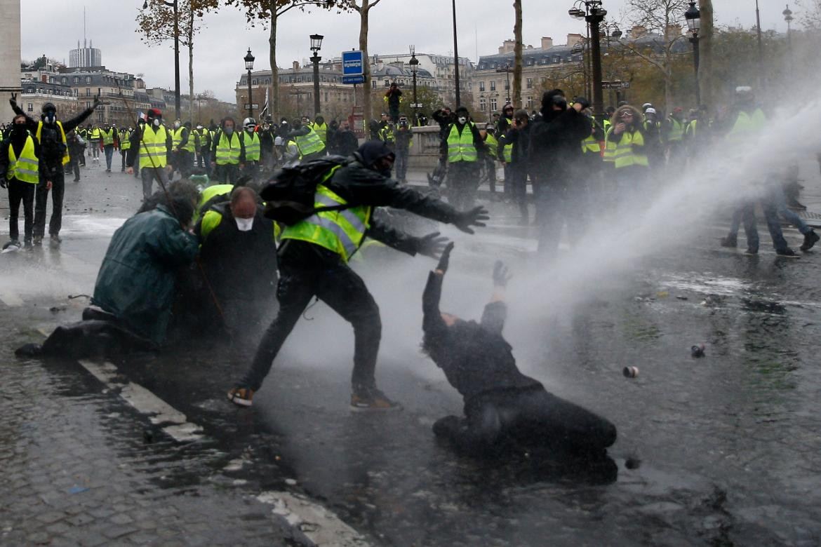 Protesta de chalecos amarillos en París, Reuters