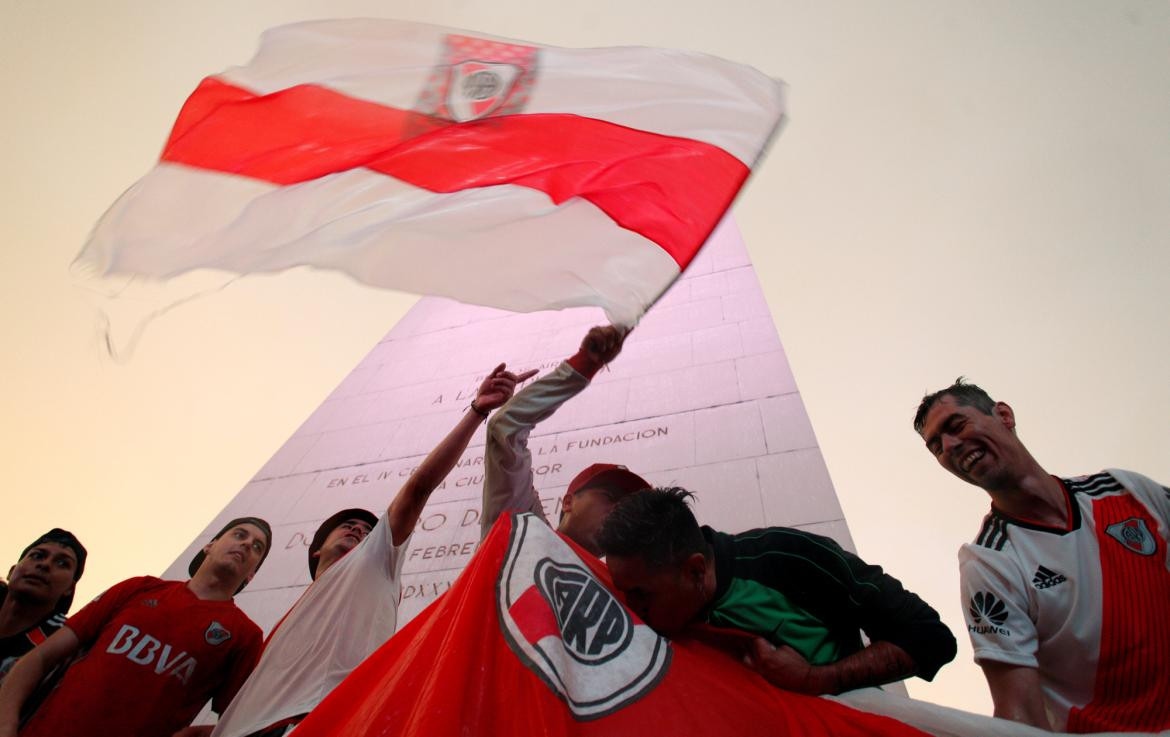 El Obelisco de rojo y blanco, los festejos de River Campeón de la Libertadores