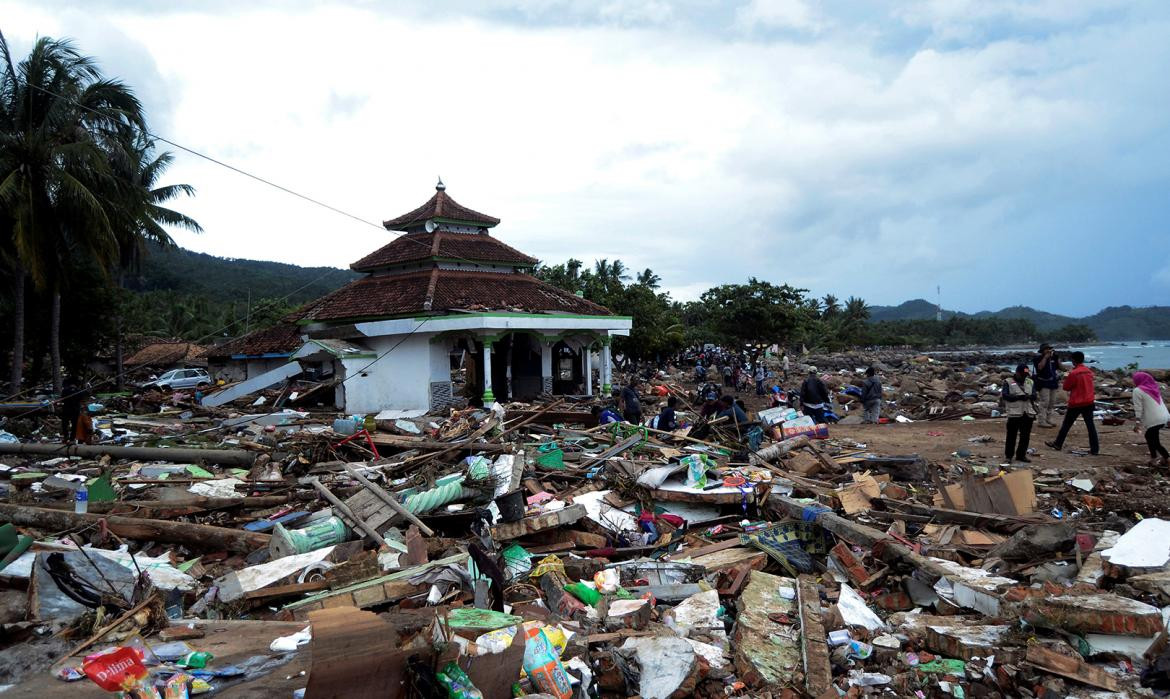 FOTOS de la tragedia: así quedó Indonesia después del violento tsunami, Reuters