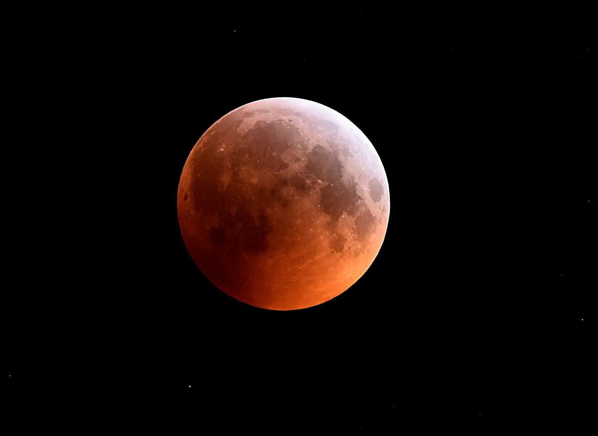 Eclipse de luna, Súper Luna de rojo sangre 20 enero 2019, cienca, Reuters	