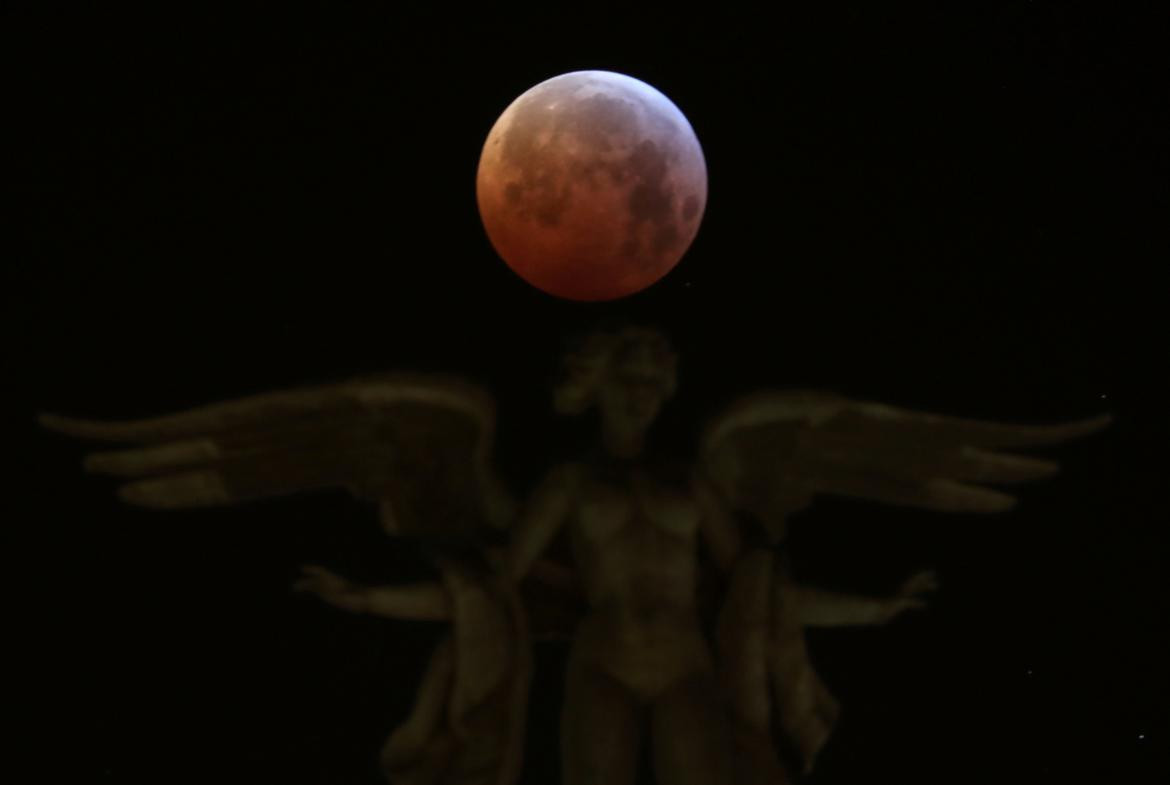 Súper Luna de Sangre en el Mundo - Estados Unidos (Reuters)