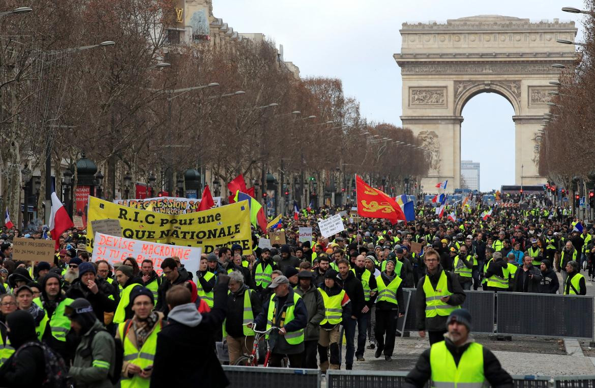 Chalecos amarillos - protestas en París