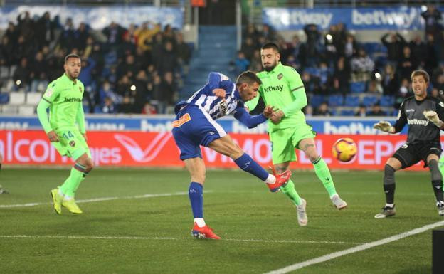 Liga de España, Levante vs Deportivo Alavés, fútbol español