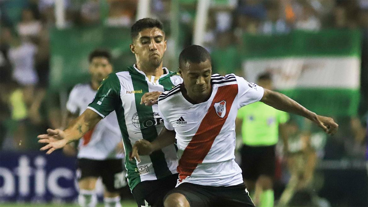 Superliga, Banfield vs. River, fútbol, deportes