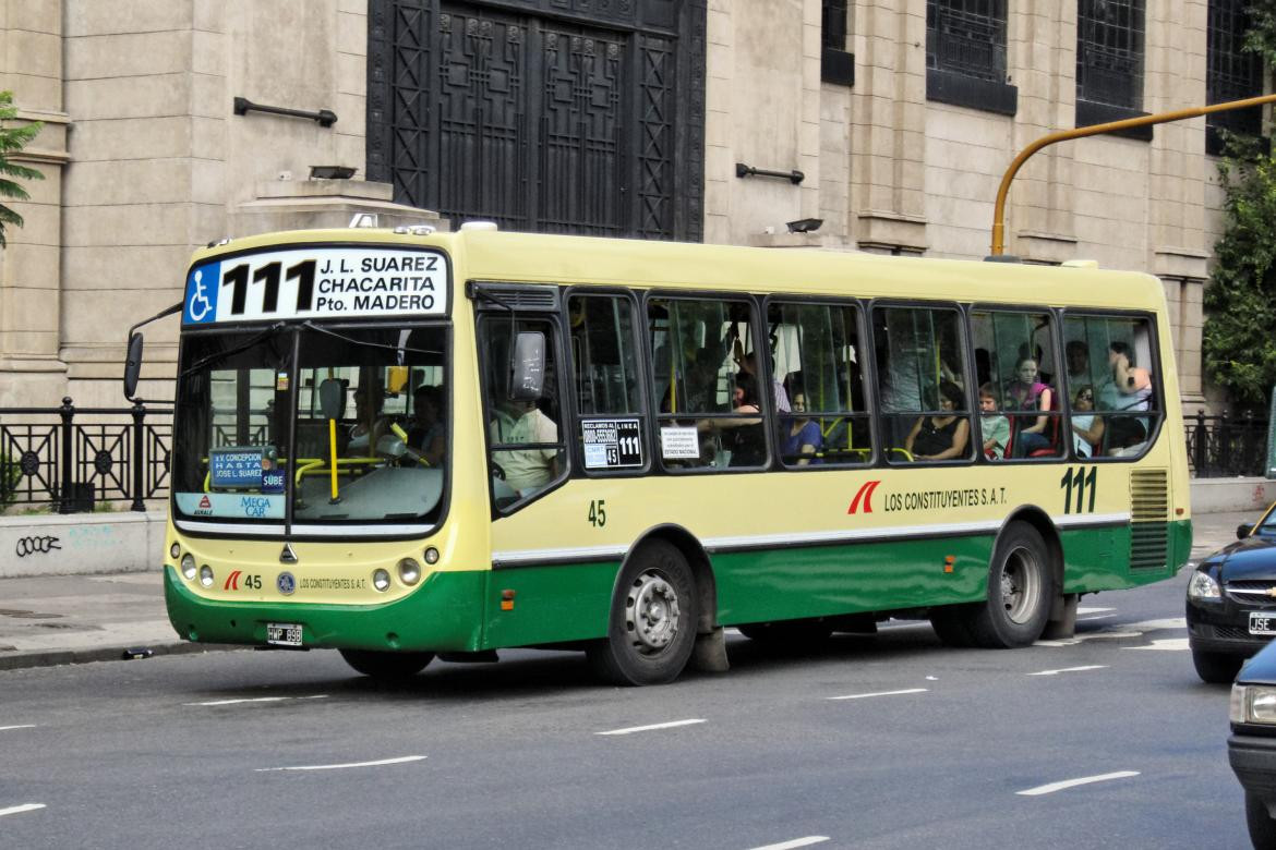 Colectivo de la línea 111