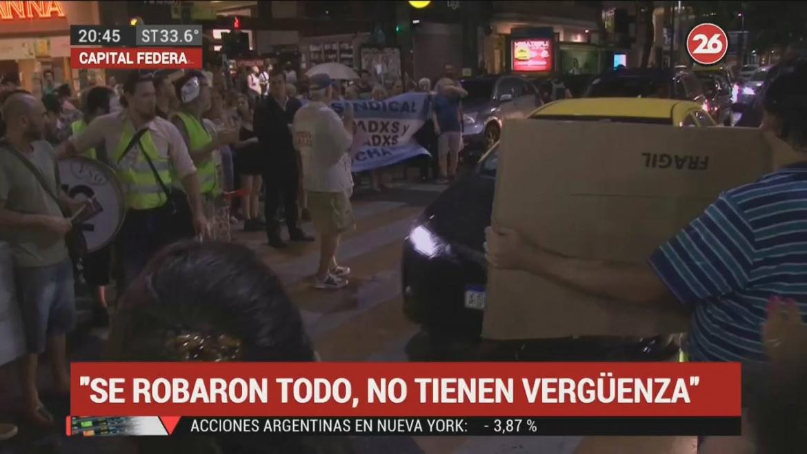 Ruidazos contra los aumentos del Gobierno, Canal 26