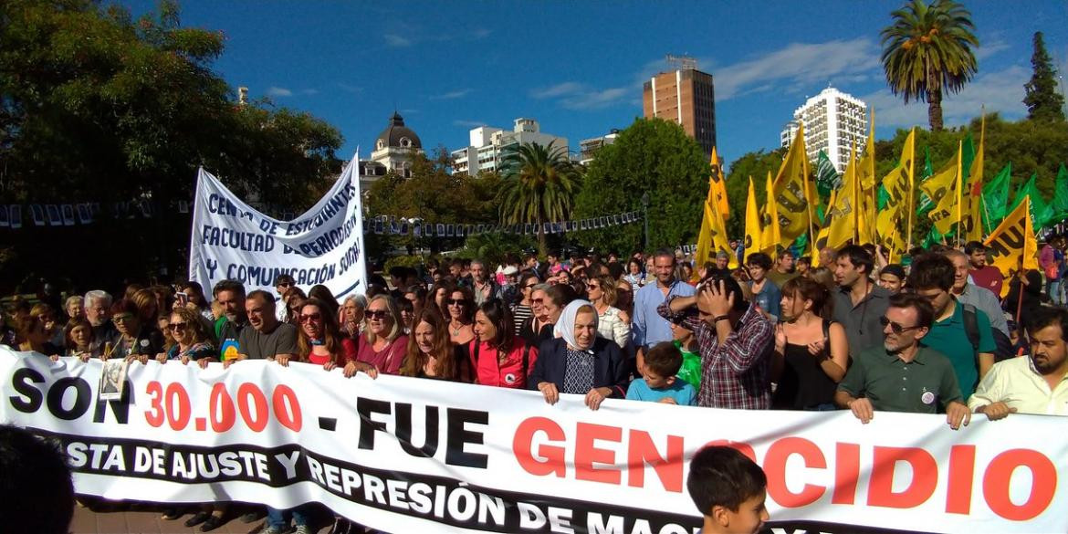 Marcha Día de la Memoria - La Plata homenaje a Norita Centeno