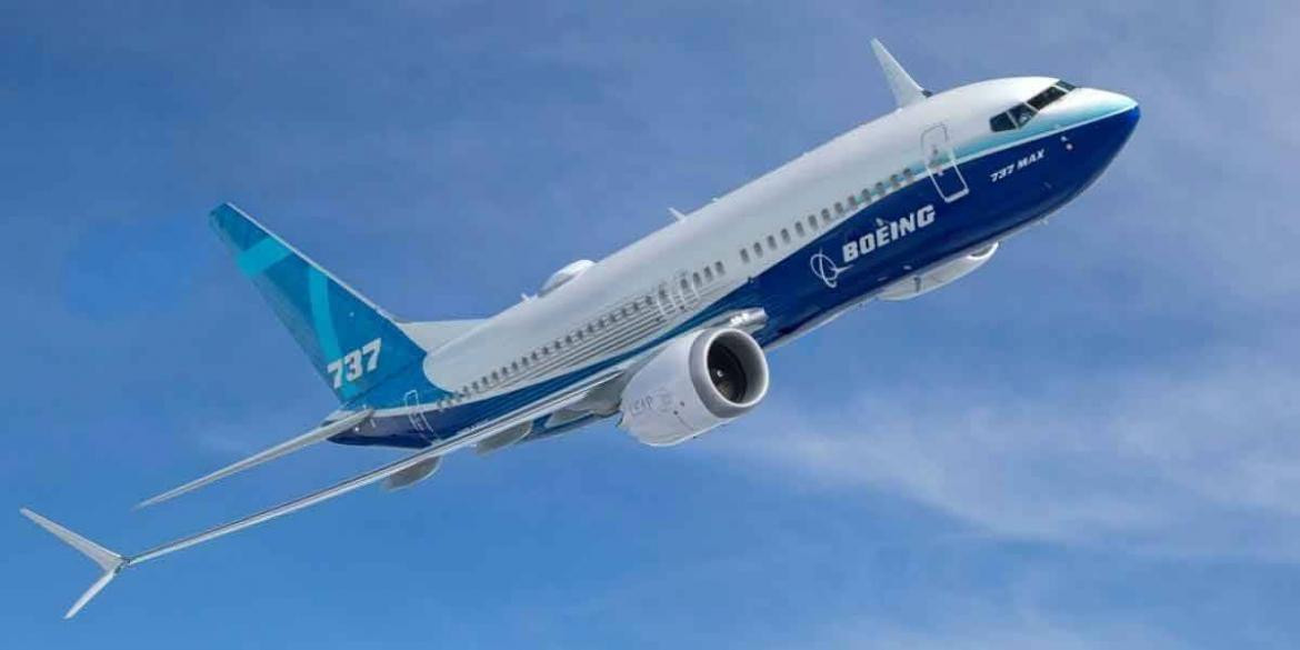 Boeing 737 MAX 8 - avión