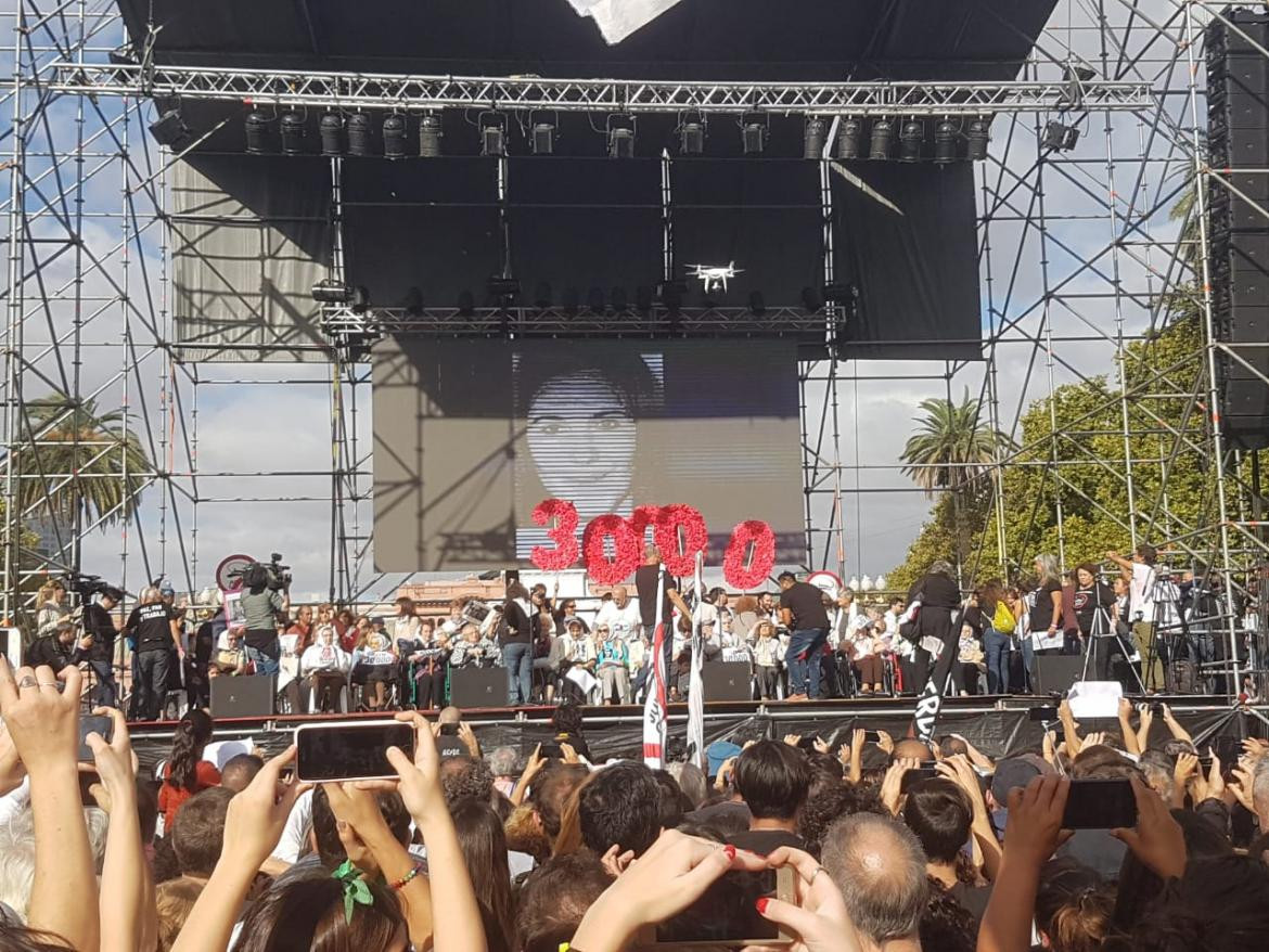 Abuelas y Madres de Plaza de Mayo, Foto: Claudia Seta, Diario26