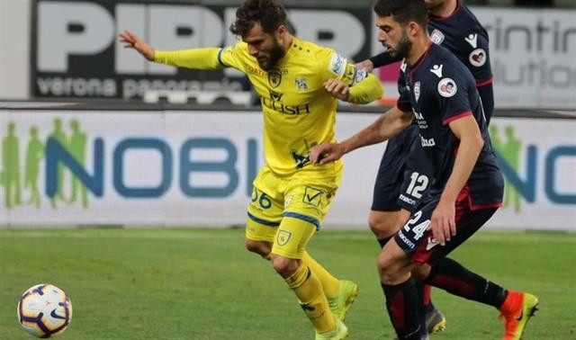 Cagliari venció a Chievo Verona por Serie A italiana @SERIEA