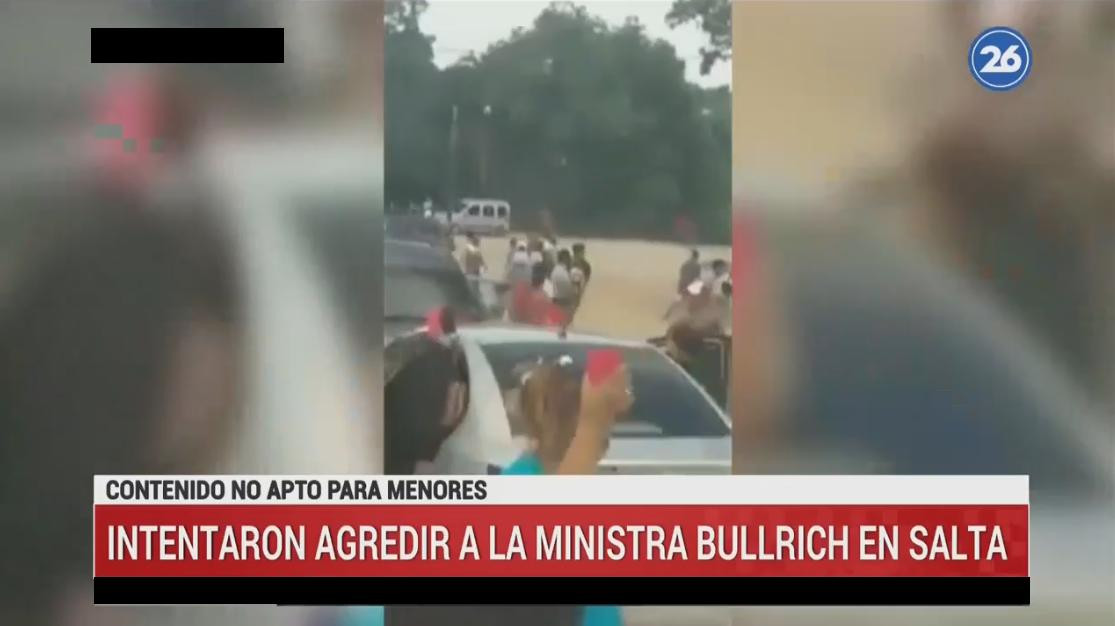 Agresión a auto de Patricia Bullrich - Salta