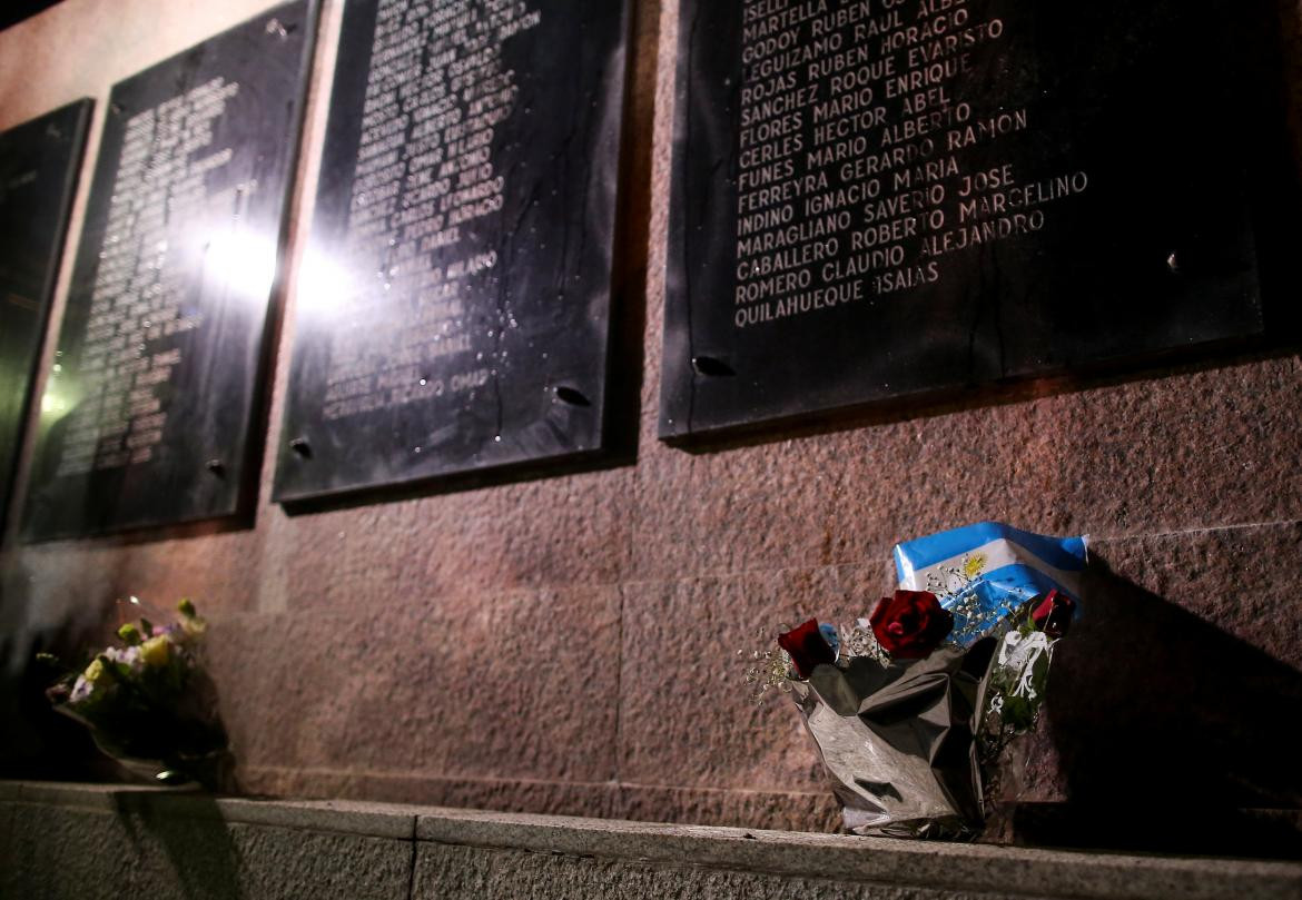 Malvinas, memorial dedicado a los que murieron en la guerra de 1982, Reuters