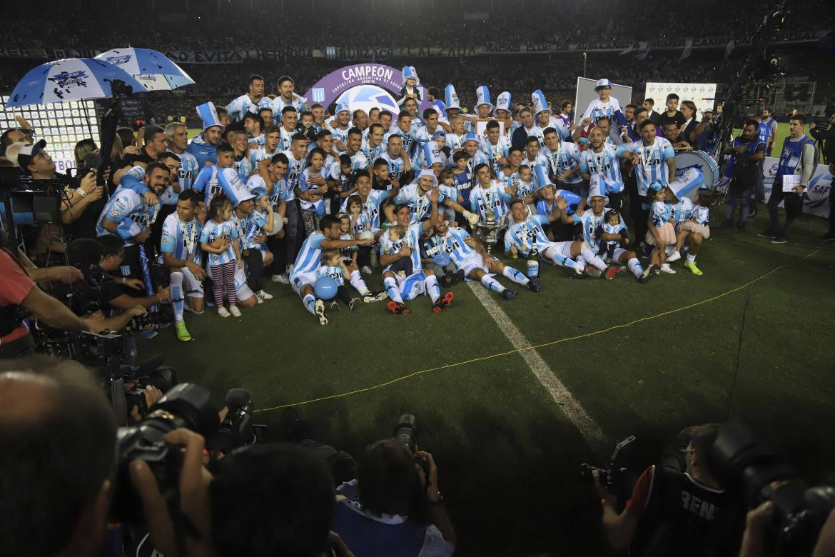 Racing campeón - Festejos en el Cilindro Agencia NA