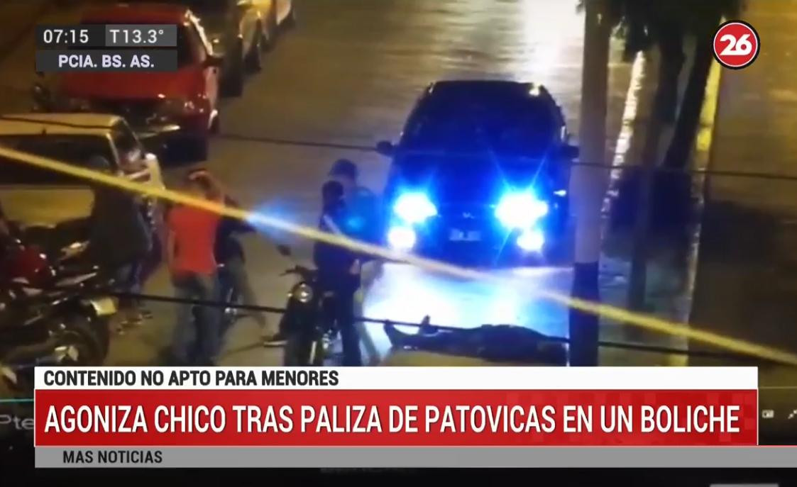 Brutal golpiza de patovicas a joven en puerta de boliche: está en grave estado, Canal 26	