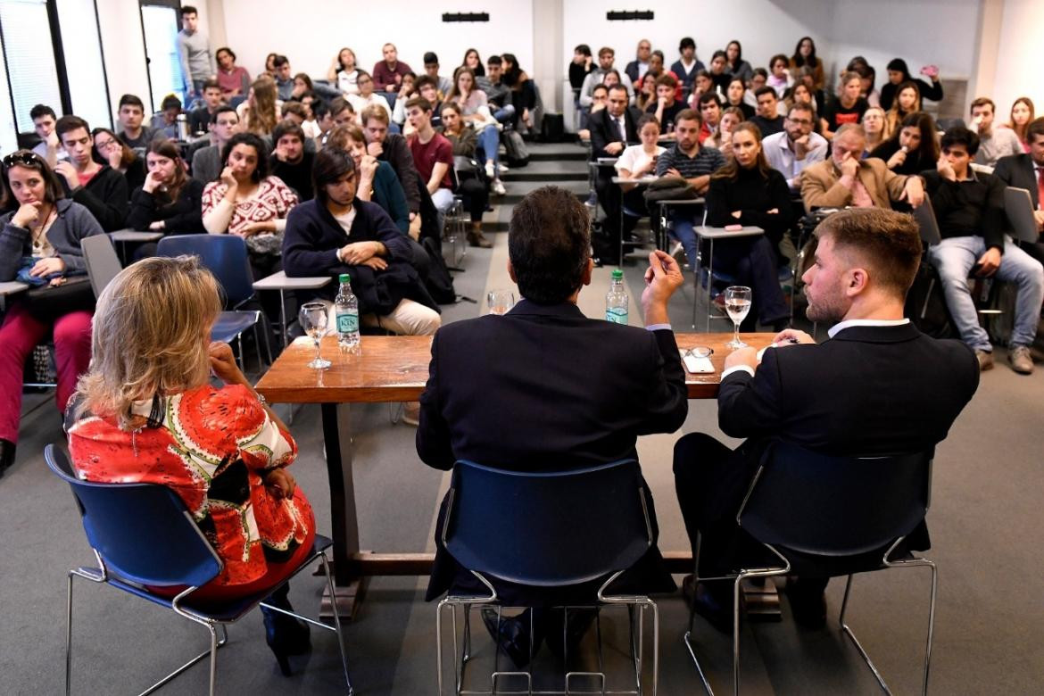 Sergio Massa, encuentro con autoridades y alumnos de la UCA