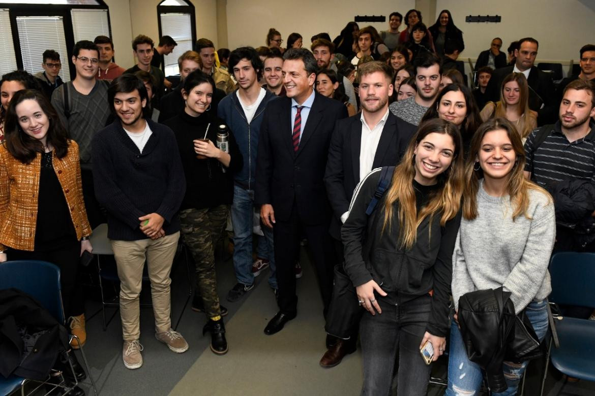 Sergio Massa, encuentro con autoridades y alumnos de la UCA