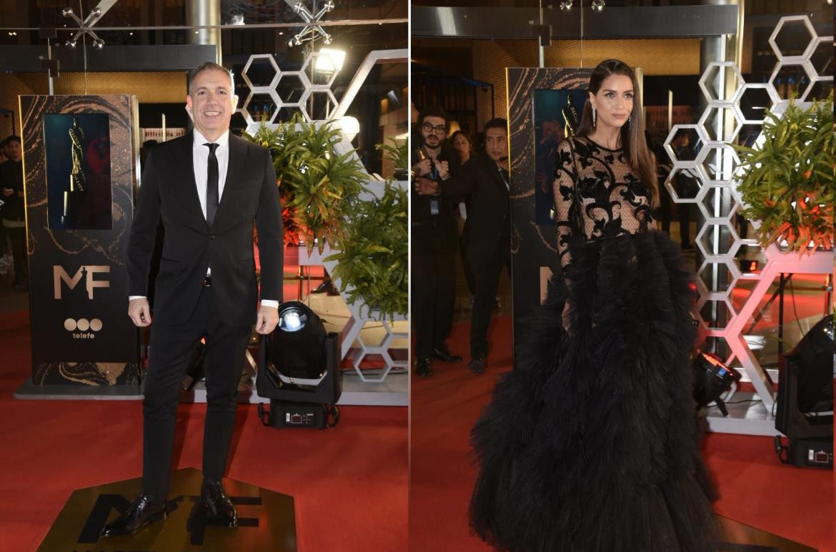 Martín Fierro 2019 - Looks en la alfombra roja - Pablo Dugan - Zaira Nara