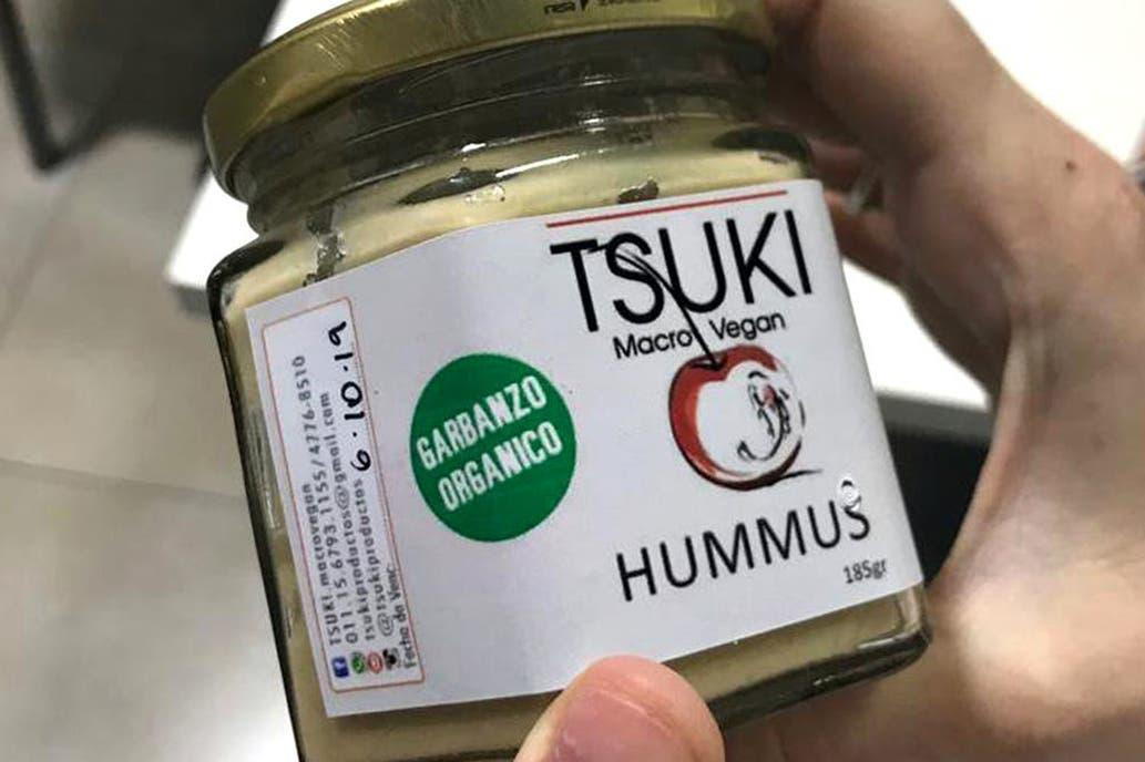 Prohíben el hummus vegano que dejó en terapia a dos hermanas y otros productos