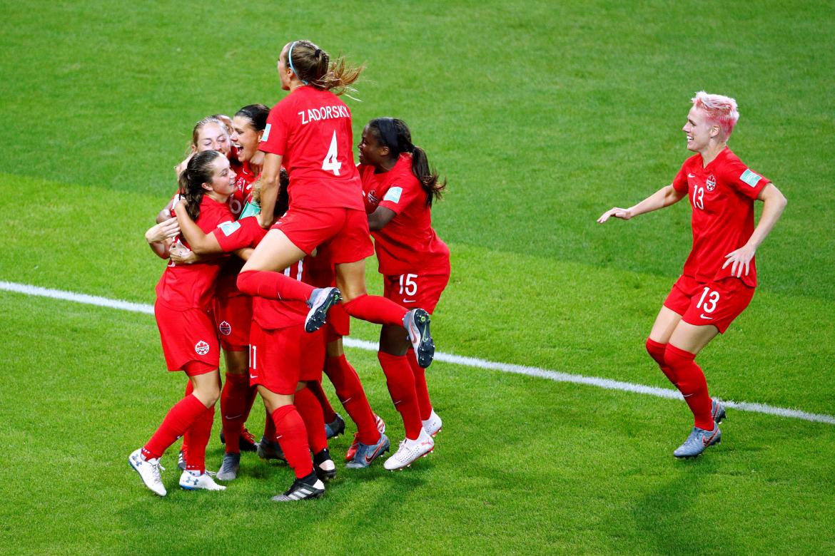 Mundial Femenino 2019: Festejo de Canadá ante Nueva Zelanda (Reuters)