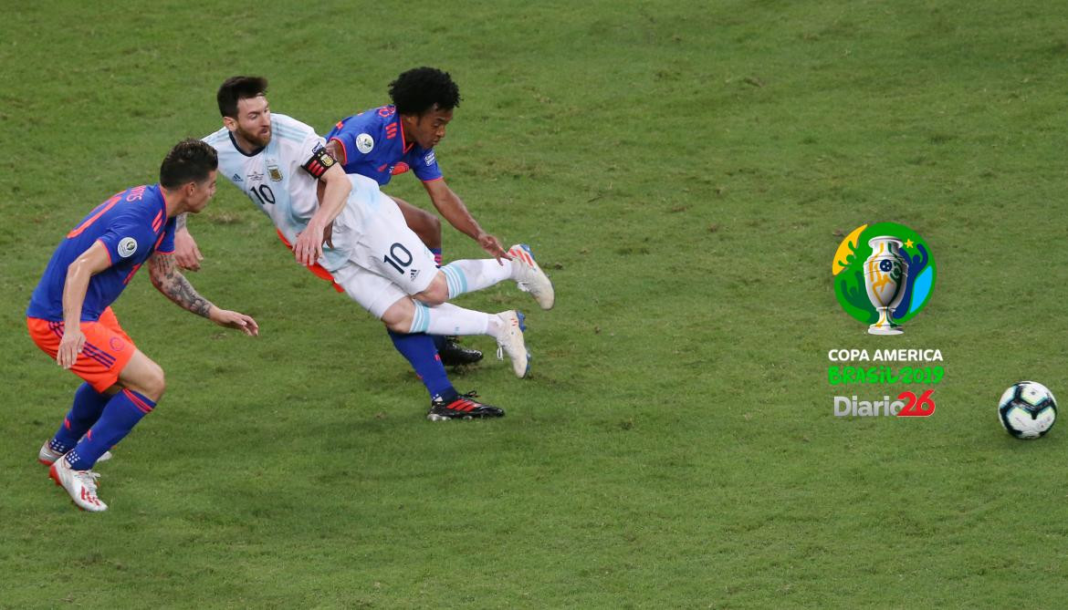 Copa América 2019 - Argentina vs. Colombia - Lionel Messi y James Rodríguez (Reuters)