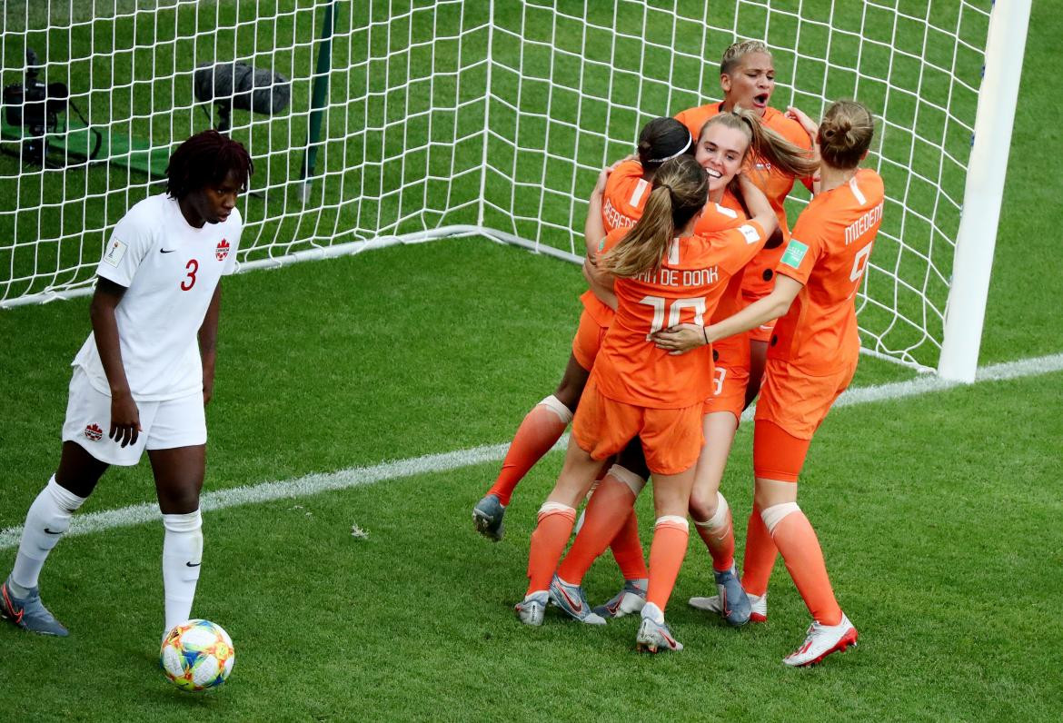 Mundial Femenino 2019: Festejo de Holanda sobre Canadá (Reuters)