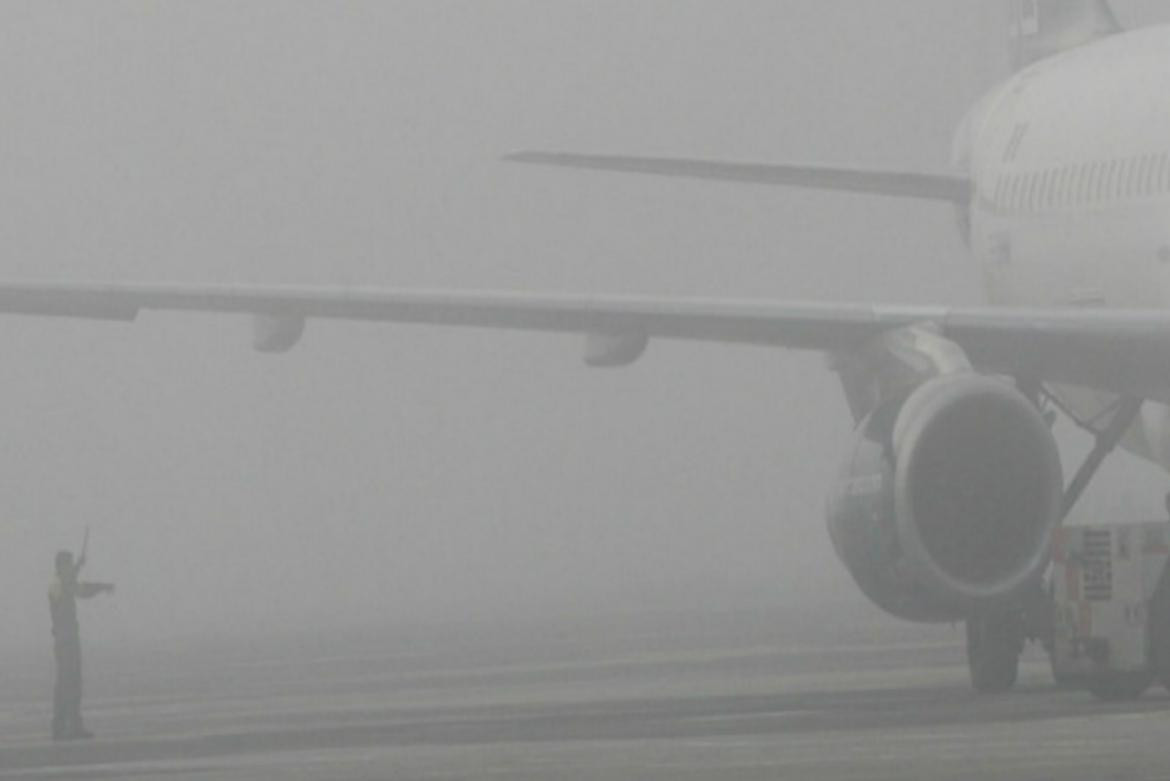 La neblina provocó demoras y desvíos en vuelos en Ezeiza	