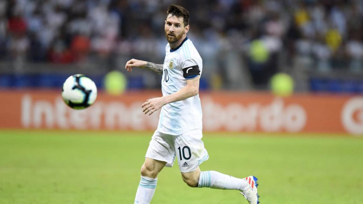 Hincha se emborrachó, le escribió a Messi por Instagram y se hizo viral