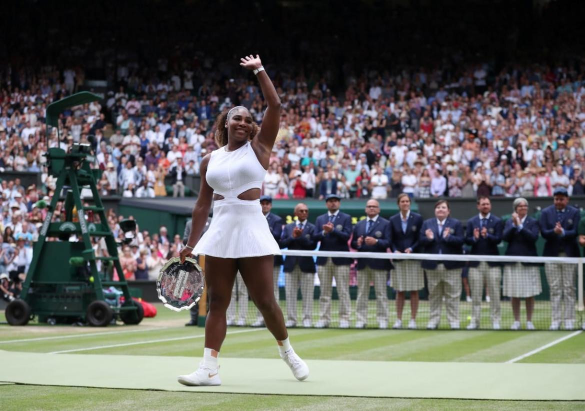 Final de Wimbledon entre Halep y Serena Williams (Reuters)