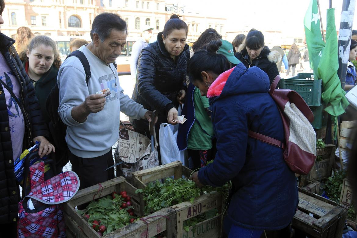 Alimentazo en Plaza de Mayo, Agencia NA