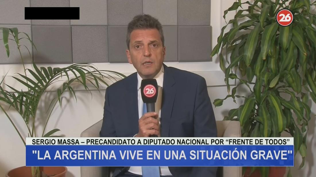 Sergio Massa, móvil con CANAL 26