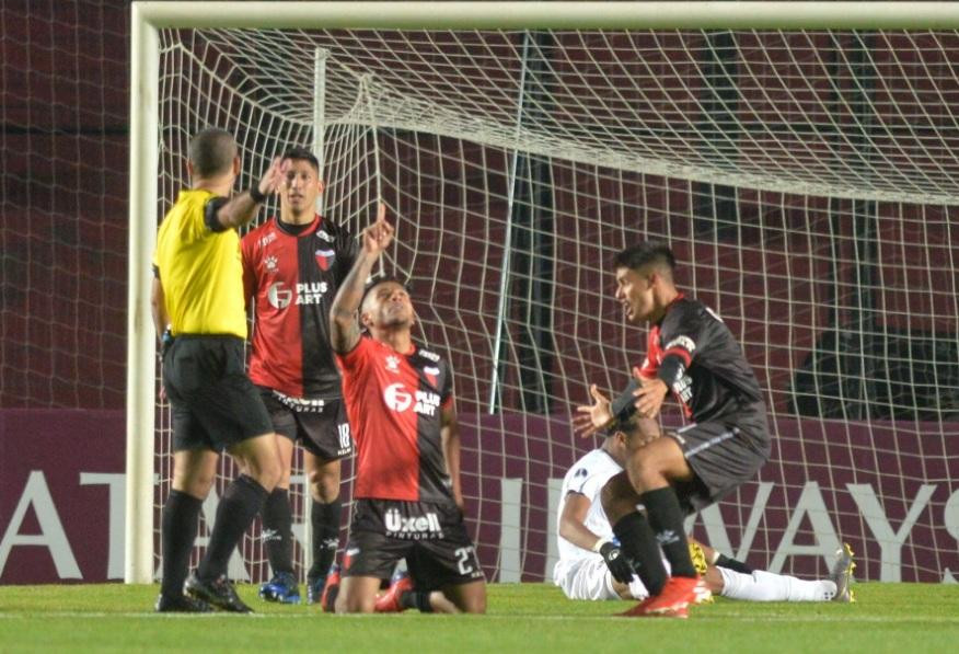 Triunfo de Colón ante Zulia por Copa Sudamericana