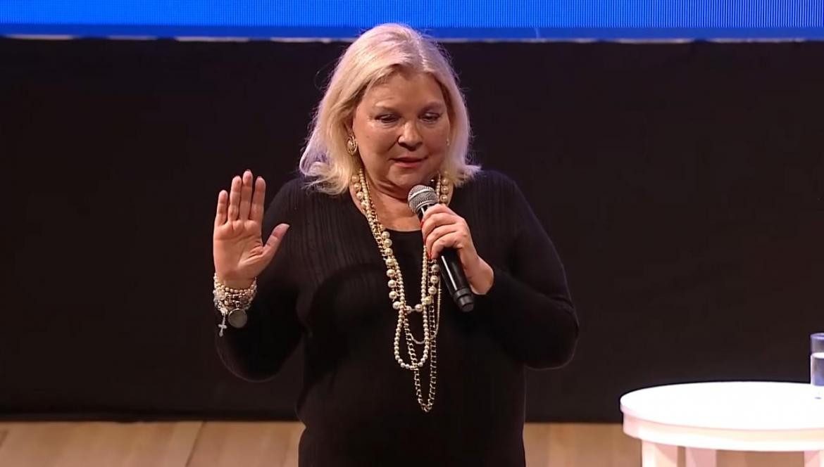 Elisa Carrió en reunión de Gabinete ampliado en el CCK