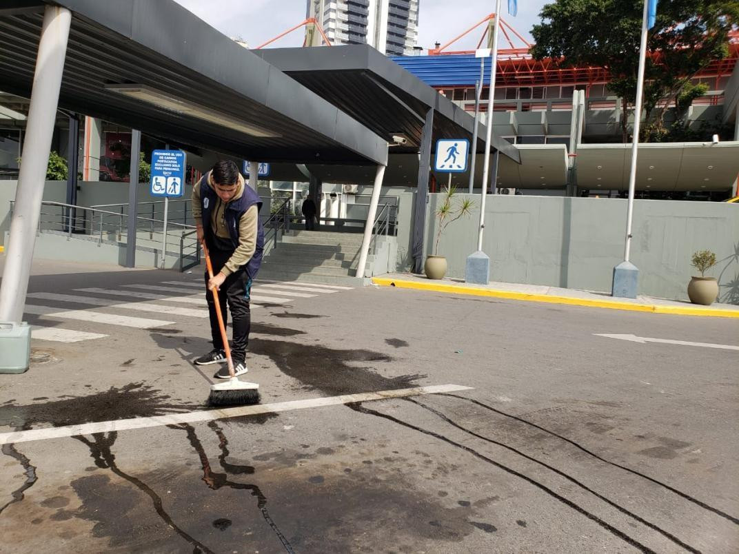 Tiroteo en la Terminal de Ómnibus de Córdoba, mueren dos ciudadanas chinas, La Voz de Córdoba