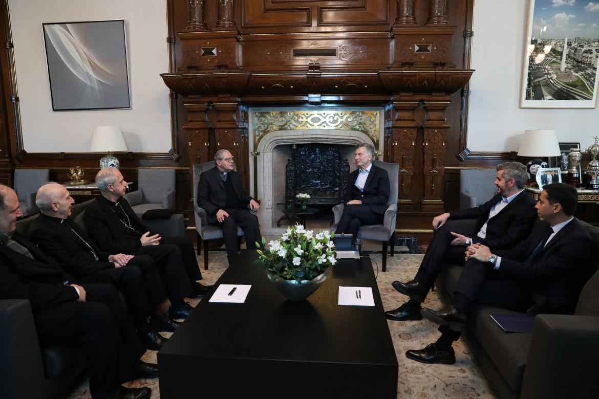 Macri junto a la cúpula de la Iglesia en Casa Rosada, Presidencia