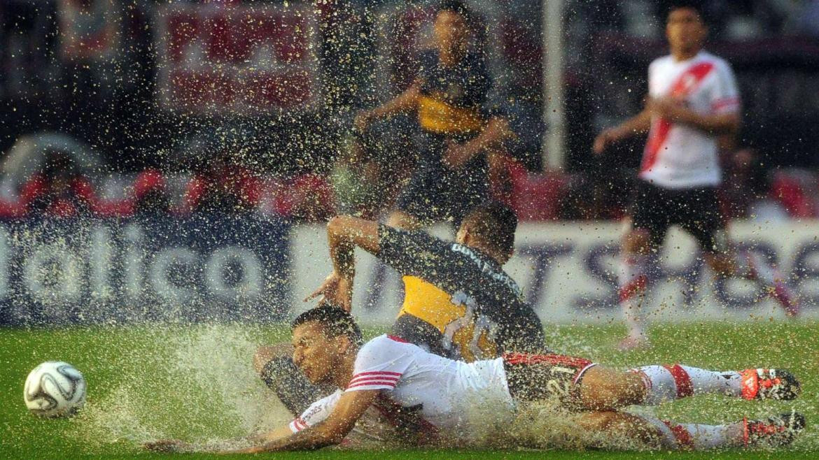 Lluvia, Superclásico